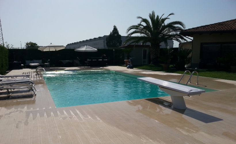 foto piscine crotone Modelli di piscine